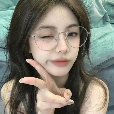 想摆脱公主教育的我